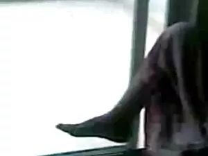 माँ ने अपने बेटे हिं ...