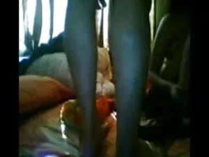 एमेच्योर स्ट्रैप-ऑन  ...