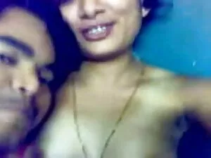 डेब्यूचरी के सेक्सी  ...