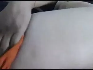 वह सुपर विशाल स्तन ग ...