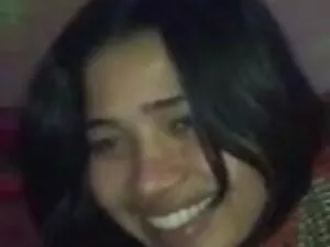 एम्मा एविंस अपने प्य ...