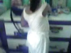 यूरो फूहड़ Amabella  ...