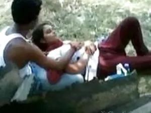 क्या आप कुछ शैम्पेन  ...