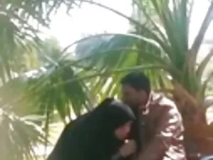 सेक्सी केली से अधिक  ...