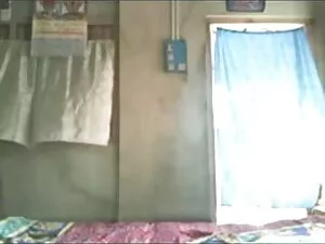 आउटडोर स्नान सेक्सी  ...