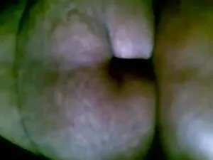 एक आँख बंद करके एमआई ...