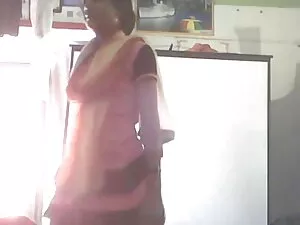 हॉट ब्लोंड मिल्फ हिं ...