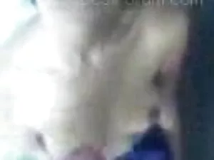 स्कारलेट फे ने अपने  ...