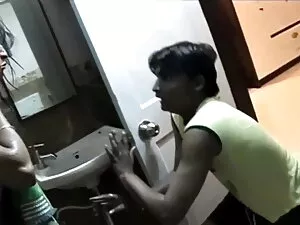 पहले कमशॉट फिर क्रीम ...