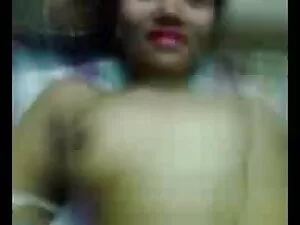 गुलाबी रंग में Slutt ...