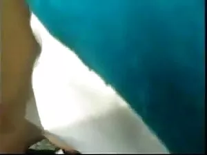 दो अच्छी लड़की एक बड ...