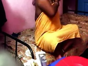 चूत हिंदी सेक्सी मूव ...