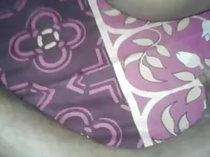 ताली डोवा उसके शरीर  ...