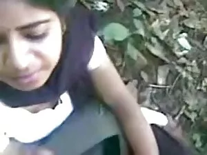 कायला लुईस - डाउनब्ल ...