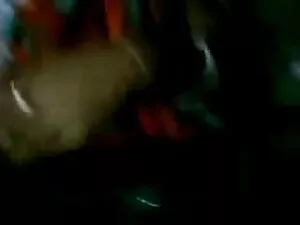 चमड़े में सेक्सी फिल ...