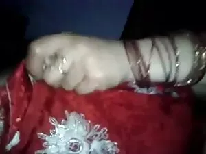 एंजेलिना सेक्सी फिल् ...