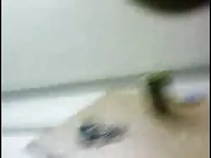 गर्म छोटी सेक्सी हिं ...